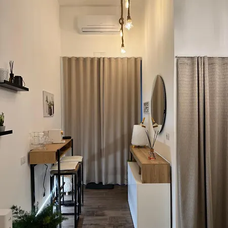 Iris Bed and Breakfast 3*