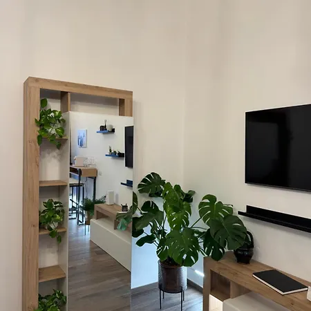 Iris Bed and Breakfast Μπαρλέτα